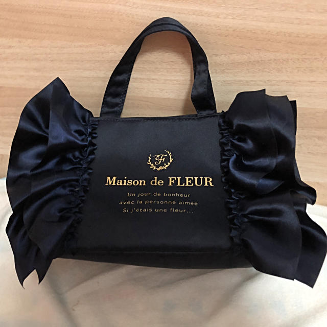 Maison de FLEUR(メゾンドフルール)の【美品】メゾンドフルール⭐️サブバッグ レディースのバッグ(ハンドバッグ)の商品写真