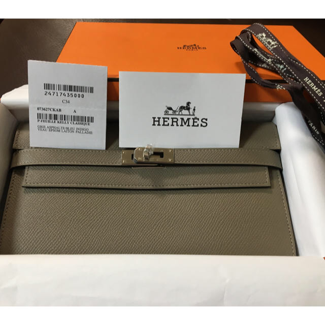 Hermes(エルメス)のちょこれいと 様 専用 (3月10日まで) レディースのファッション小物(財布)の商品写真