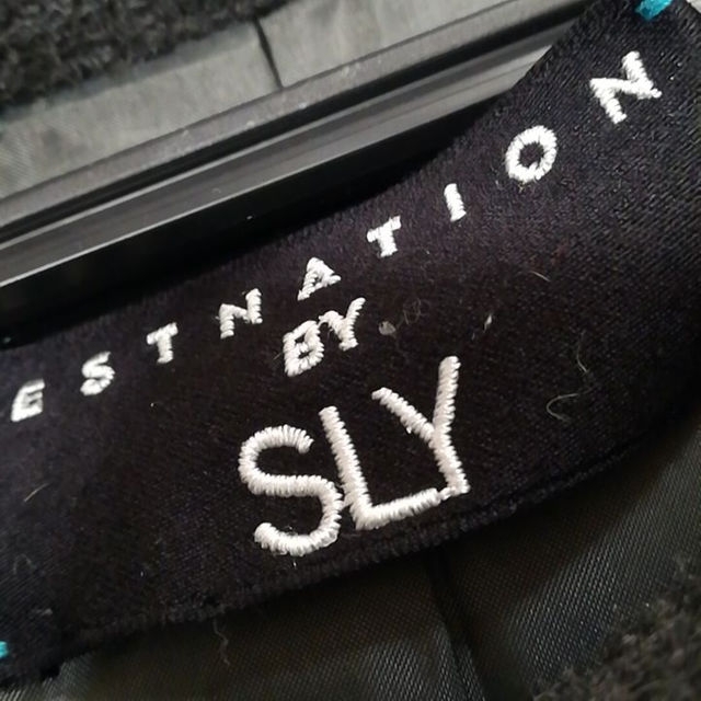 ESTNATION(エストネーション)のestnation×SLY ダウンコート（クリーニング済） レディースのジャケット/アウター(ダウンベスト)の商品写真