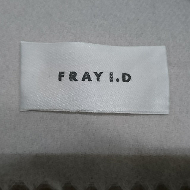 FRAY I.D(フレイアイディー)のFRAY ID ストール レディースのファッション小物(ストール/パシュミナ)の商品写真