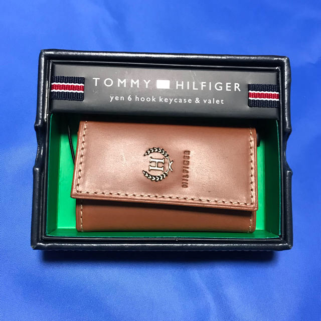 TOMMY HILFIGER(トミーヒルフィガー)の【新品】TOMMY HILFIGER 6連 キーケース 茶 メンズのファッション小物(キーケース)の商品写真