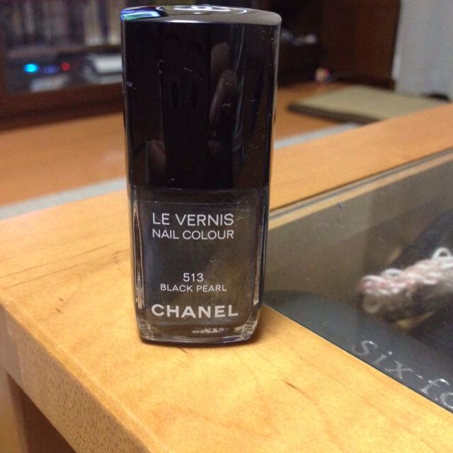 CHANEL(シャネル)のCHANEL ネイル 513 コスメ/美容のネイル(その他)の商品写真