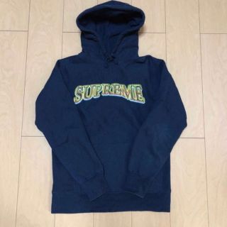 Supreme - supreme パーカーの通販｜ラクマ