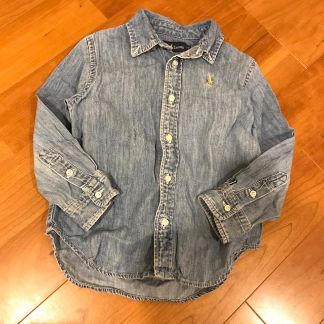 Ralph Lauren(ラルフローレン)のラルフローレン デニムシャツ 110 キッズ/ベビー/マタニティのキッズ服男の子用(90cm~)(ブラウス)の商品写真