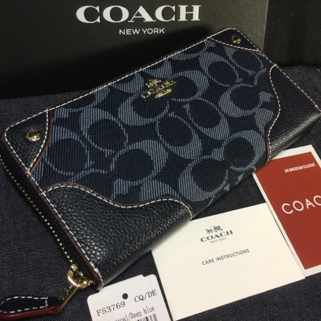 COACH(コーチ)の限定セール❣️新品コーチ長財布F53769デニム ミッドナイトブルーシグネチャー レディースのファッション小物(財布)の商品写真