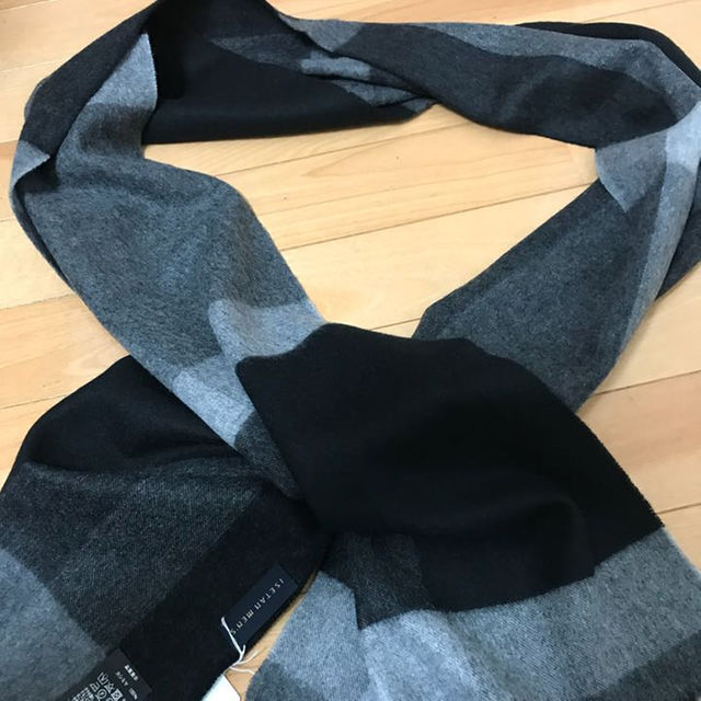 新品未使用品 三越伊勢丹 カシミア カシミヤ 100%マフラーの通販 by