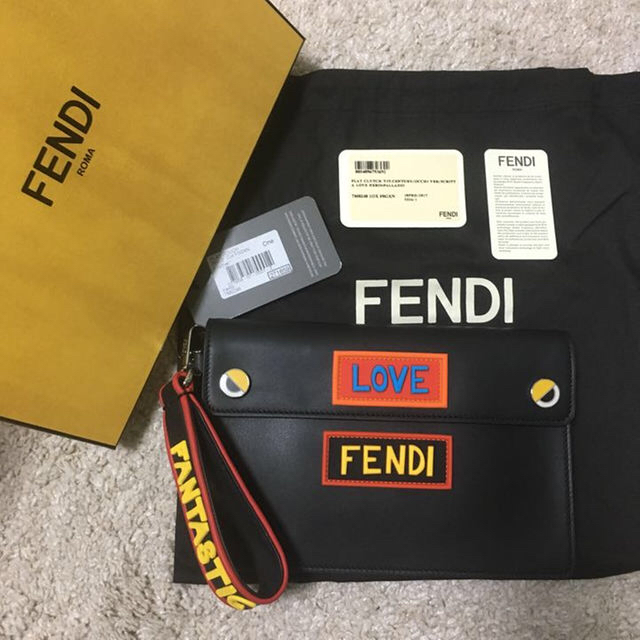 FENDI クラッチバッグ - sc1.daa.jp