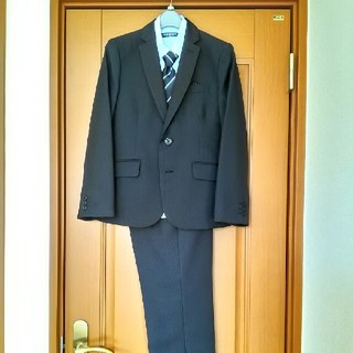 男児スーツ★140cm（大きめ）★卒業式に(ドレス/フォーマル)