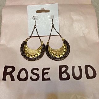 ローズバッド(ROSE BUD)の☆ROSE BUD☆アンティーク調ピアス(ピアス)