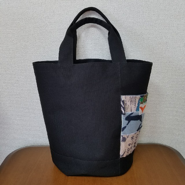 minä perhonenの生地使用　リメイクトート レディースのバッグ(トートバッグ)の商品写真