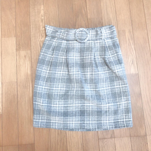 EMSEXCITE(エムズエキサイト)のチェック タイトスカート レディースのスカート(ひざ丈スカート)の商品写真