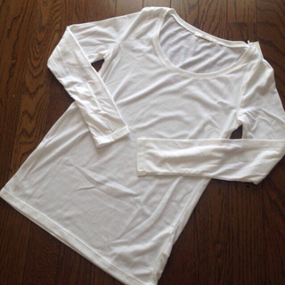 アズールバイマウジー(AZUL by moussy)の新品★AZULロンT ホワイト S(Tシャツ(長袖/七分))