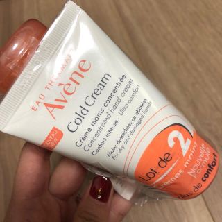 アベンヌ(Avene)のAvene アベンヌのハンドクリーム(50g)2本セット(ハンドクリーム)