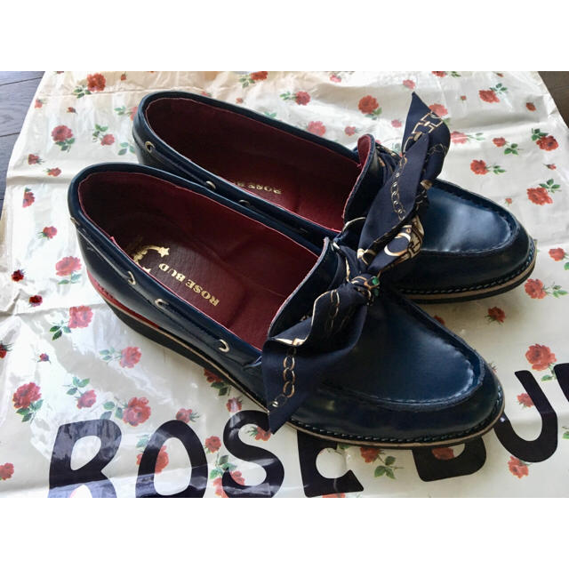 【☆SALE 値下げ中☆】MARQUI×ROSE BUD スカーフ付きローファー