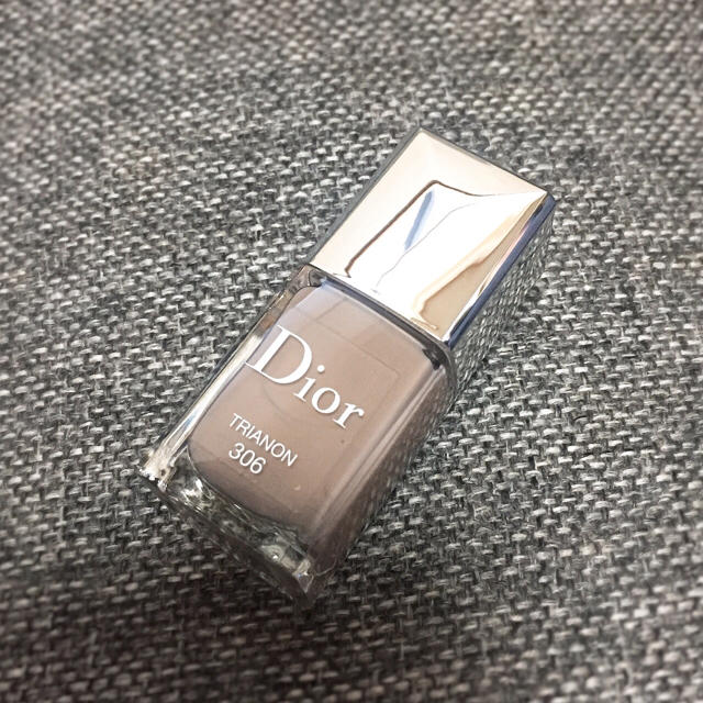 Dior(ディオール)のディオール マニキュア コスメ/美容のネイル(マニキュア)の商品写真