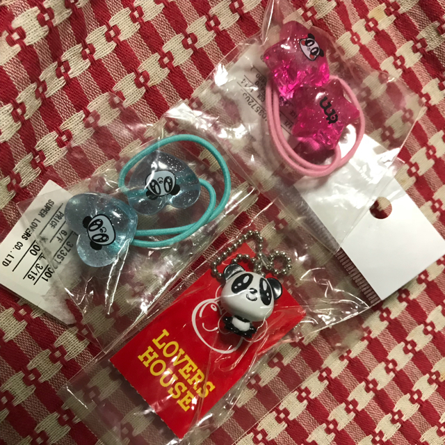 LOVERS HOUSE(ラバーズハウス)の♡RARA♡様ラバーズハウス パンダ キーチェーン他 レディースのファッション小物(キーホルダー)の商品写真