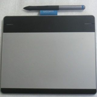 ワコム(Wacom)のワコム ペンタブレット CTL-480 中古品(PC周辺機器)