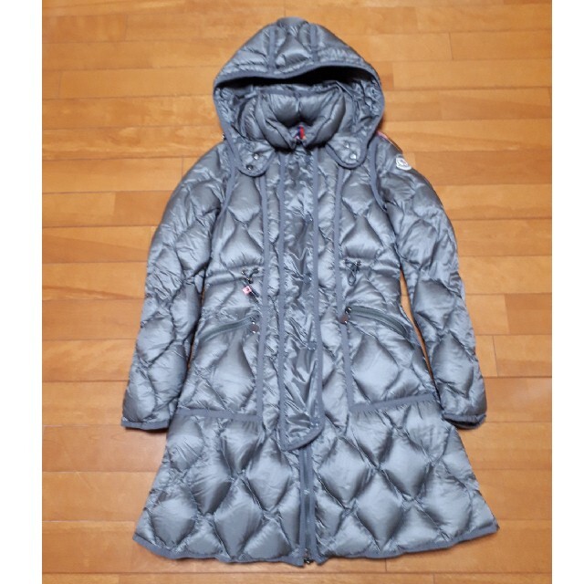 美品　MONCLER　モンクレール　LON