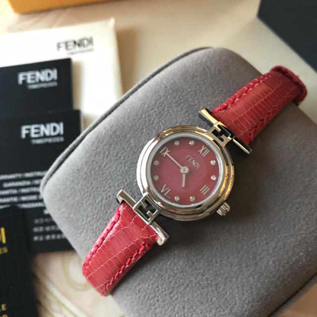 FENDI(フェンディ)の♡わーい様♡専用 レディースのファッション小物(腕時計)の商品写真