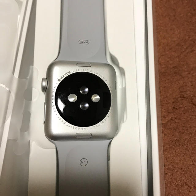 Apple(アップル)のアップルウォッチseries3 GPSモデル Apple Watch メンズの時計(腕時計(デジタル))の商品写真