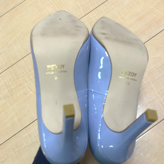 REZOY(リゾイ)の美品パンプス 22センチ レディースの靴/シューズ(ハイヒール/パンプス)の商品写真