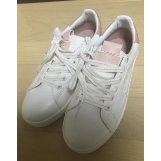 ザラ(ZARA)のZARA   girl  ホワイトスニーカー  38(スニーカー)