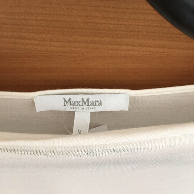 Max Mara(マックスマーラ)のカットソー 新品 コート ジャケット インナーにおすすめ レディースのトップス(カットソー(長袖/七分))の商品写真