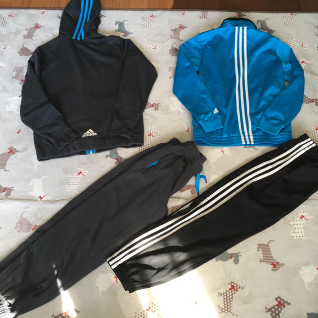 adidas(アディダス)のアディダス ジャージ上下 キッズ/ベビー/マタニティのキッズ服男の子用(90cm~)(その他)の商品写真