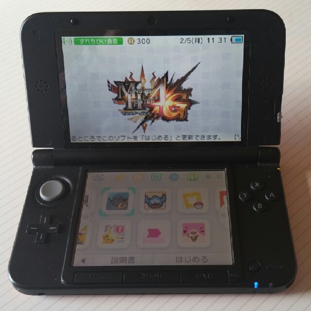 美品　任天堂3DS LL  マリオバージョン　ダウンロードソフト付き 3