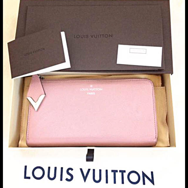 LOUIS VUITTON(ルイヴィトン)の◆ルイヴィトン 長財布 財布 ポルトフォイユ・コメット パルナセア レディースのファッション小物(財布)の商品写真