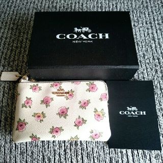 コーチ(COACH)のzozo様専用  お値下げしました(^^)  coachコーチ リスレットポーチ(ポーチ)