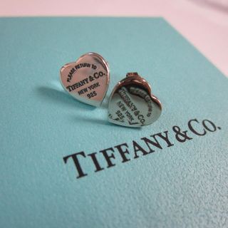 ティファニー(Tiffany & Co.)のリターン トゥ ティファニー ミニ ハート タグ ピアス(ピアス)