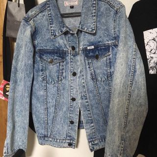 ゲス(GUESS)のGUESS デニムジャケット(Gジャン/デニムジャケット)