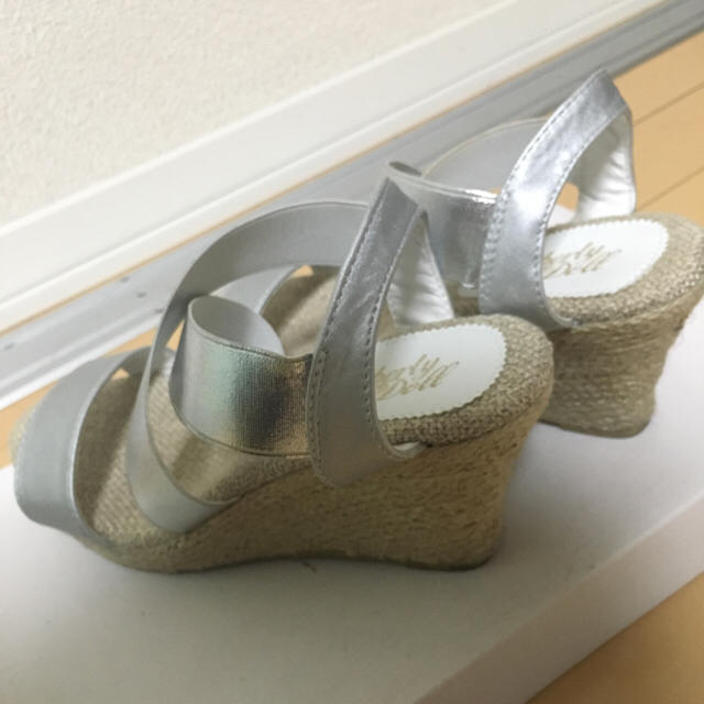 サンダル シルバー シンプル レディースの靴/シューズ(サンダル)の商品写真
