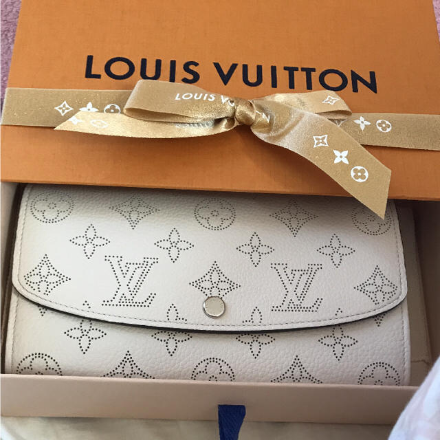 LOUIS VUITTON(ルイヴィトン)のサントリーニ様 専用ルイ・ヴィトン ポルトフォイユ・イリス マヒナ  レディースのファッション小物(財布)の商品写真