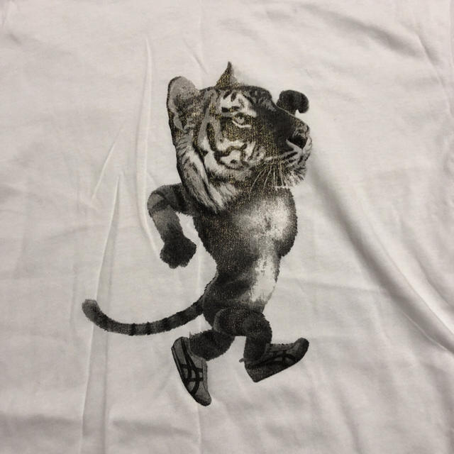 Onitsuka Tiger(オニツカタイガー)の美品！試着のみ オニツカタイガー onitsuka tiger Tシャツ メンズのトップス(Tシャツ/カットソー(半袖/袖なし))の商品写真