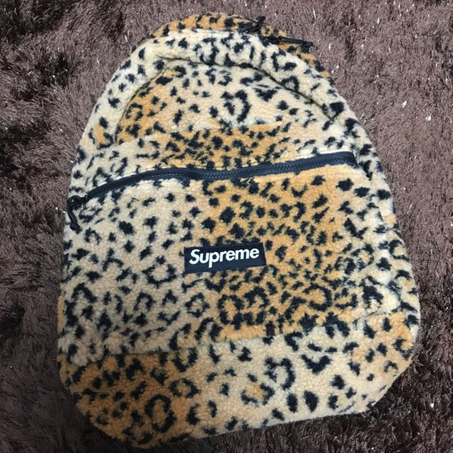 Supreme 17FW Leopard Fleece Backpack