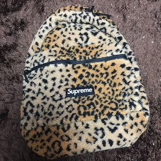 シュプリーム(Supreme)のSupreme 17FW Leopard Fleece Backpack(バッグパック/リュック)