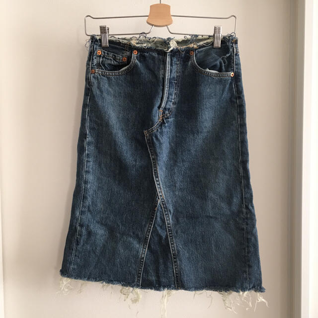 Levi's(リーバイス)のリーバイス★デニムスカート レディースのスカート(ひざ丈スカート)の商品写真