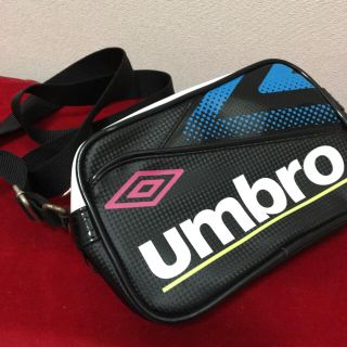 アンブロ(UMBRO)のumbro エナメル ショルダーバッグ 小(その他)