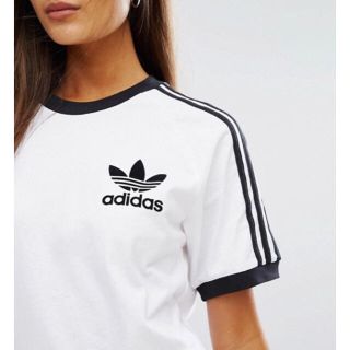 アディダス(adidas)の新品 ホワイト 日本Mサイズ adidas★カリフォルニアTシャツ ユニセックス(Tシャツ(半袖/袖なし))