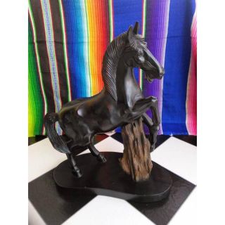 馬 ホース 木製置物 プレゼントに オブジェ 彫刻 美品(置物)
