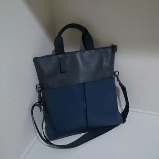 コーチ(COACH)の値引き中！ハワイ購入（コーチ）メンズトートバッグ正規品美品COACH(トートバッグ)