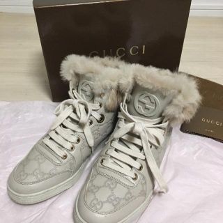 グッチ(Gucci)のGUCCI  ファー  スニーカー(スニーカー)