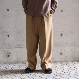 マーカウェア(MARKAWEAR)のmarkaware FRONT PLEATS WIDE TROUERS(スラックス)