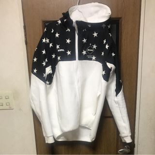 ブランド！日本製 17SS F.C.R.B. スター柄 キャンプ ブラック