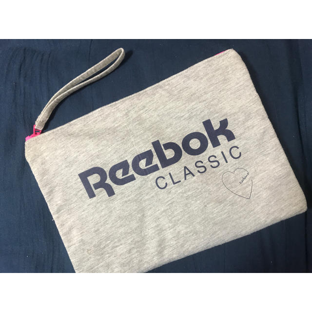 Reebok(リーボック)のReebok レディースのバッグ(クラッチバッグ)の商品写真