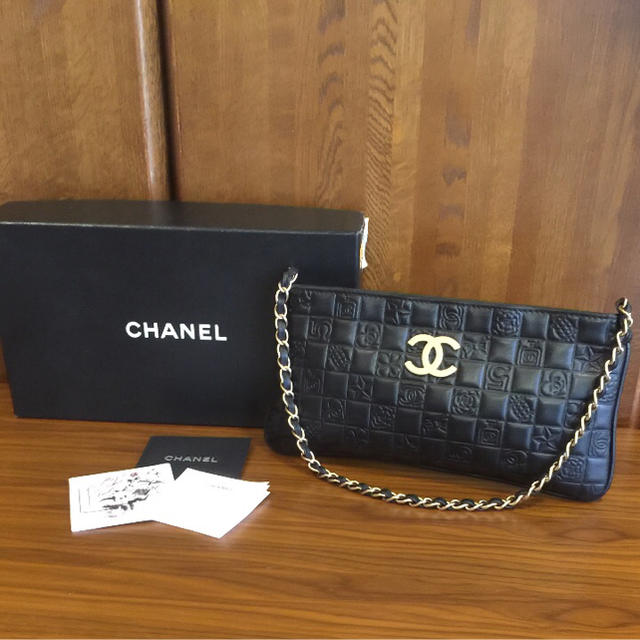 年始お値下げ！CHANEL カンボンライン  マルチポケット ショルダーバッグ