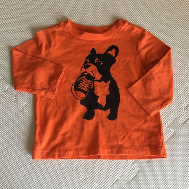 babyGAP(ベビーギャップ)のGAP 長袖Tシャツ 80 キッズ/ベビー/マタニティのベビー服(~85cm)(その他)の商品写真