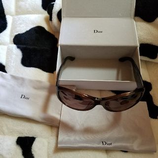 ディオール(Dior)の【最終値下げ】Dior　サングラス(サングラス/メガネ)